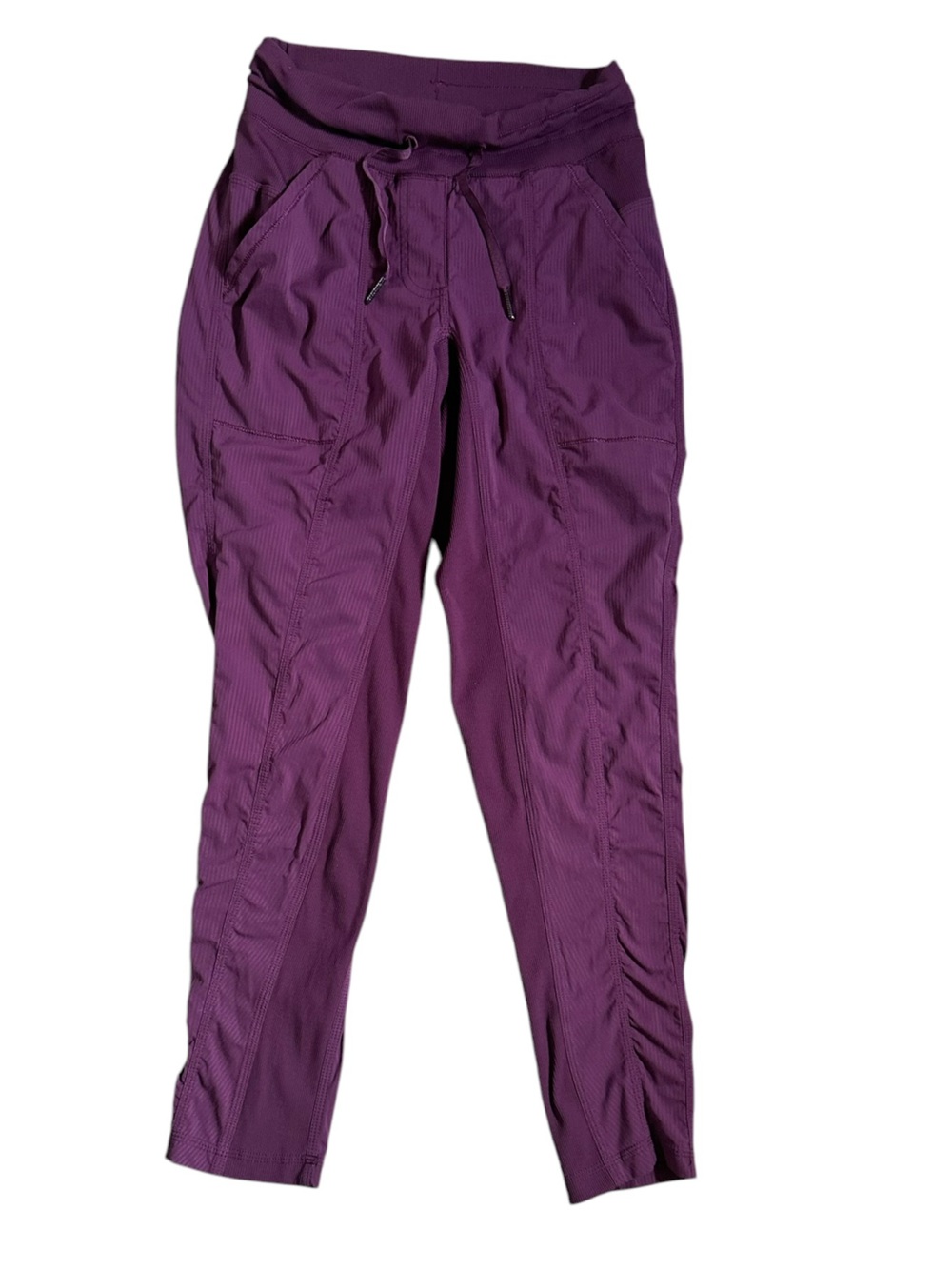 Lululemon purple crop ruched leg ultra lightweight jogger pants size Small